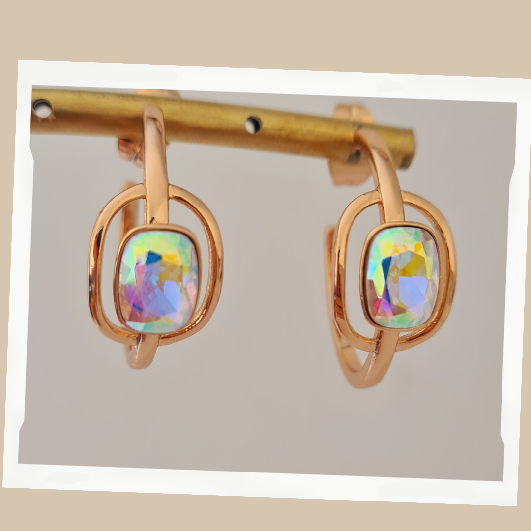 Harikalar Diyarı Küpesi